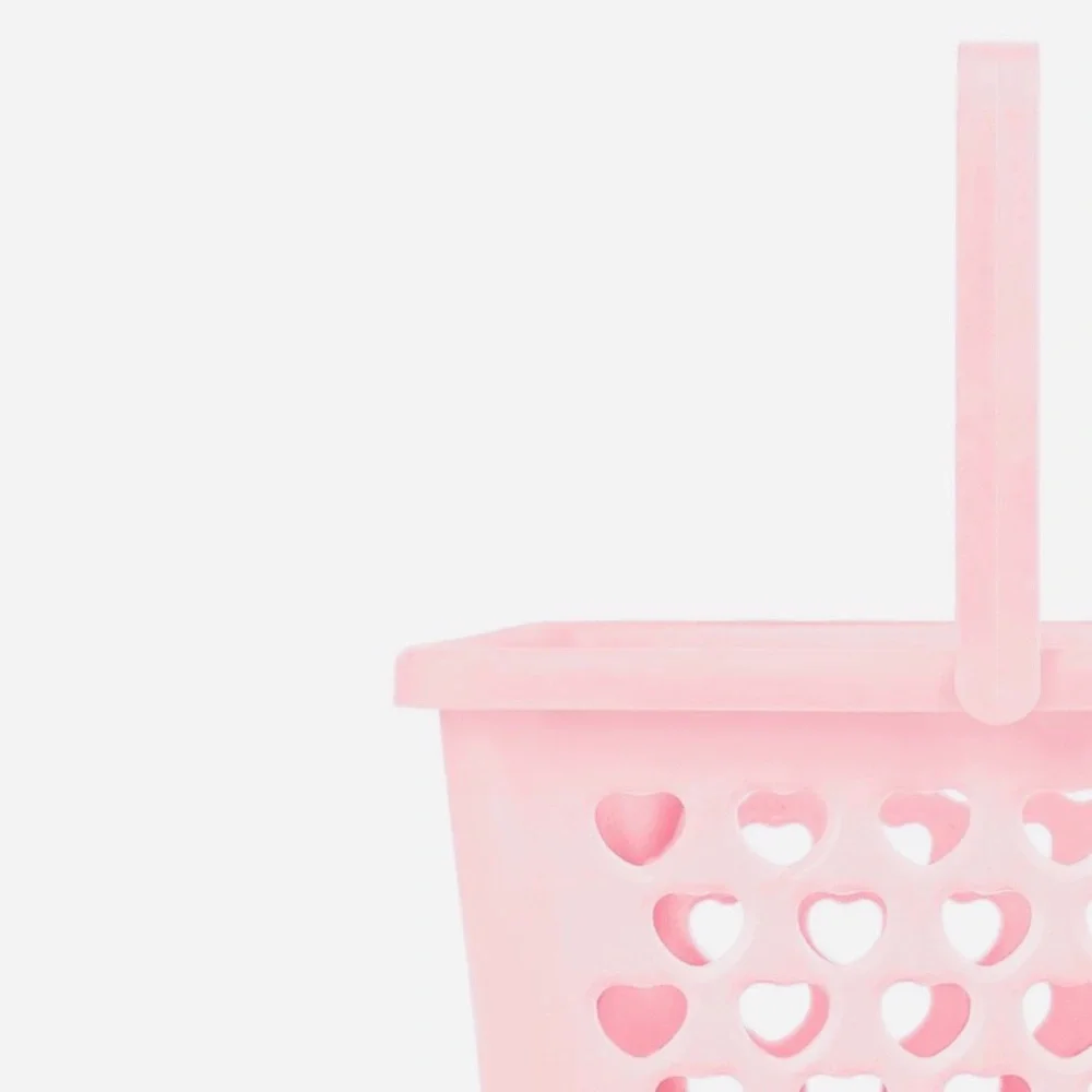Target Bullseye Playground Valentine’s Day Pink Heart Basket